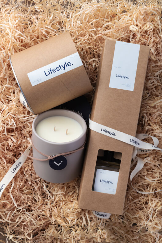 DIFFUSER &amp; LARGE CANDLE