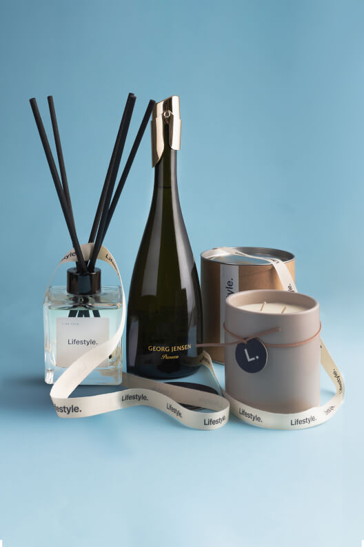 CHAMPAGNE, DIFFUSER &amp; LARGE CANDLE