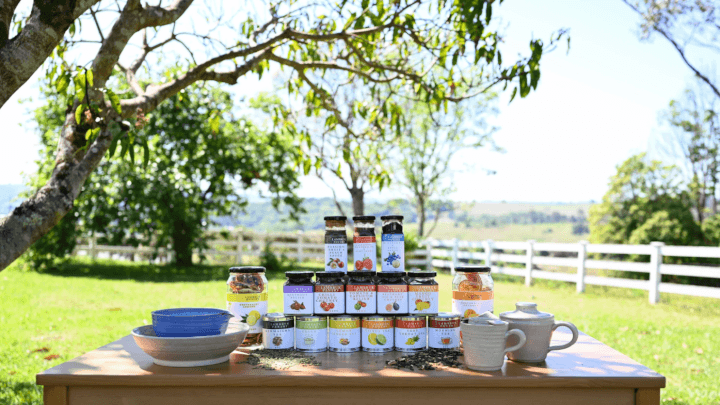 LAMBURK PANTRY